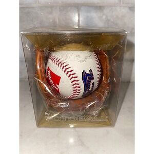 FOTOBALL The Winning Lineup MLB Players Choice Baseball and Mini Glove